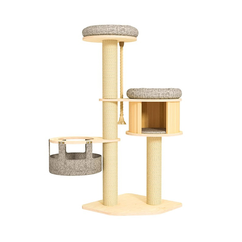 Kondominium kayu ke langit-langit memanjat menara pohon kucing