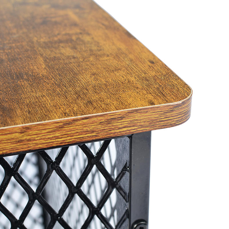 Gaya furnitur kandang anjing kayu besar dengan roda & bantal Gaya furnitur kandang anjing kayu besar dengan roda & bantal