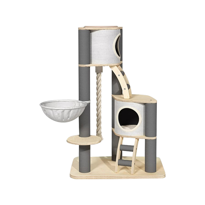Menara ke lantai ke langit -langit dalam ruangan kayu panjat kayu panjat pohon kucing
